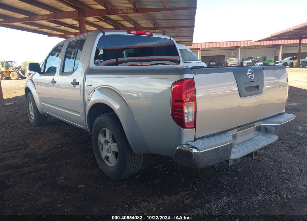 2005 NISSAN FRONTIER SE VIN: 1N6AD07U55C448576