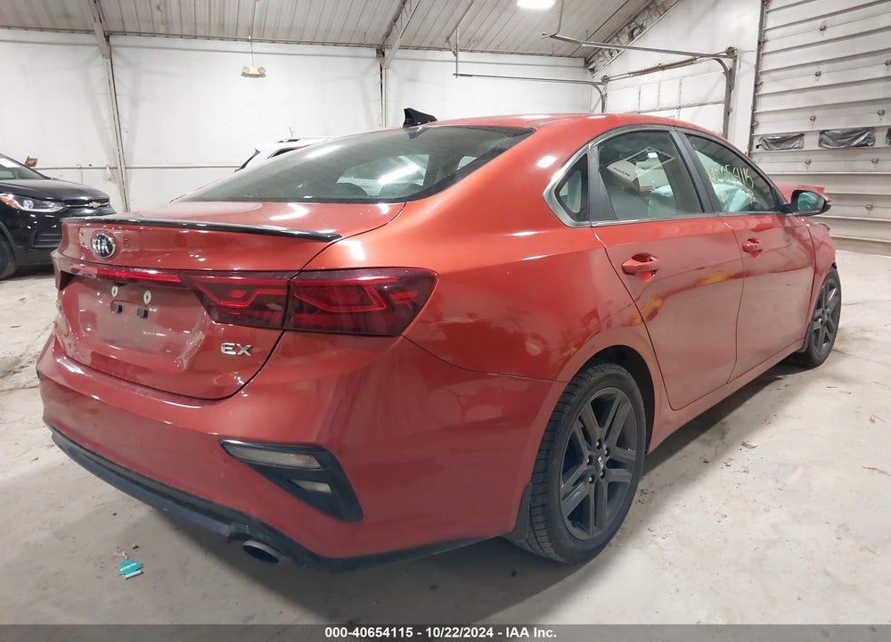 2019 KIA FORTE EX VIN: 3KPF54AD5KE070642