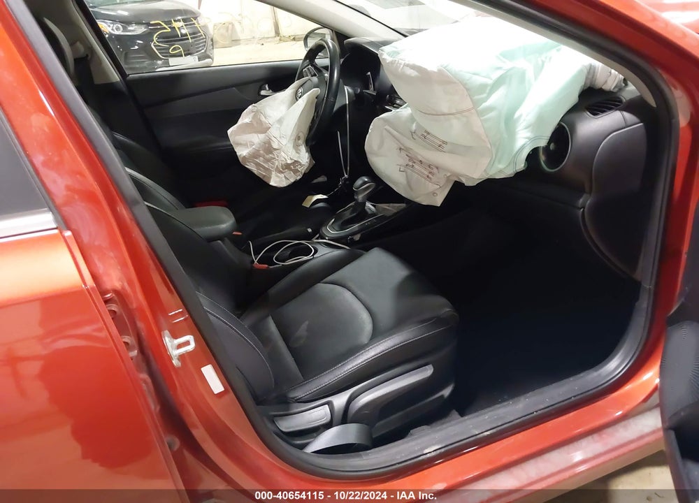 2019 KIA FORTE EX VIN: 3KPF54AD5KE070642