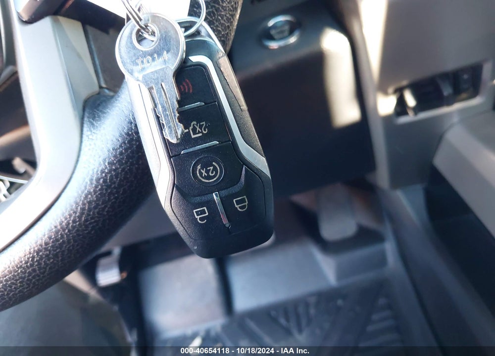2015 FORD F-150 LARIAT VIN: 1FTEW1EG7FKE16625