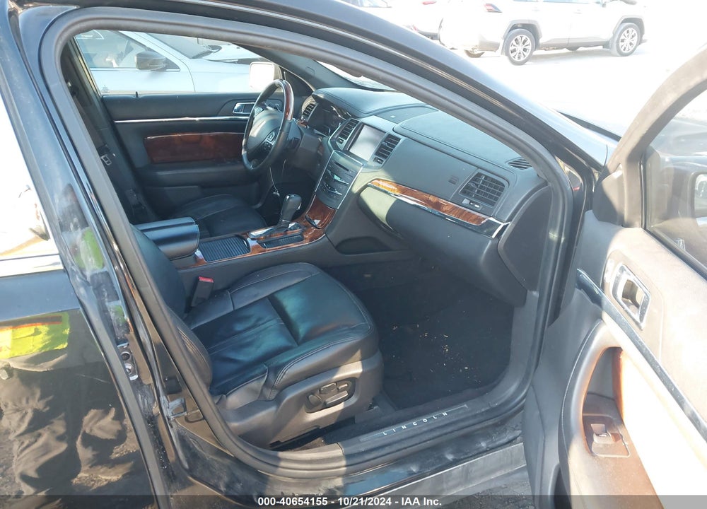 2013 LINCOLN MKS VIN: 1LNHL9EK8DG604607