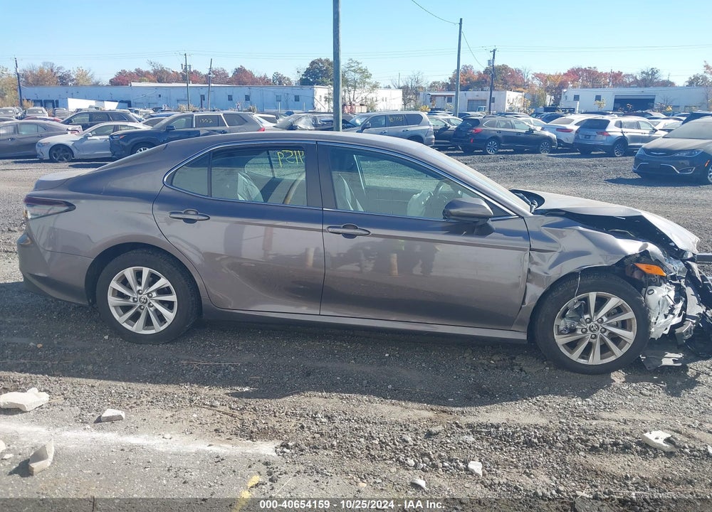 2022 TOYOTA CAMRY LE AWD VIN: 4T1C11BK6NU061203