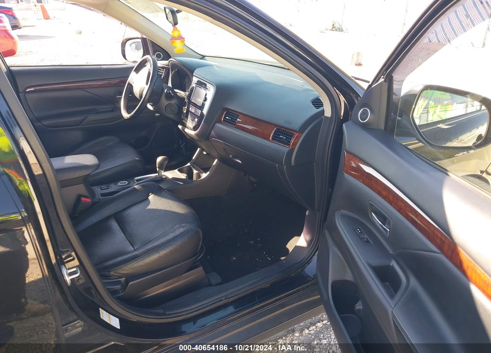 2014 MITSUBISHI OUTLANDER SE VIN: JA4AZ3A32EZ002480