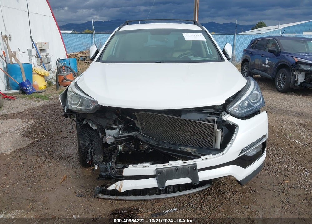2017 HYUNDAI SANTA FE SPORT 2.4L VIN: 5NMZUDLB2HH014963