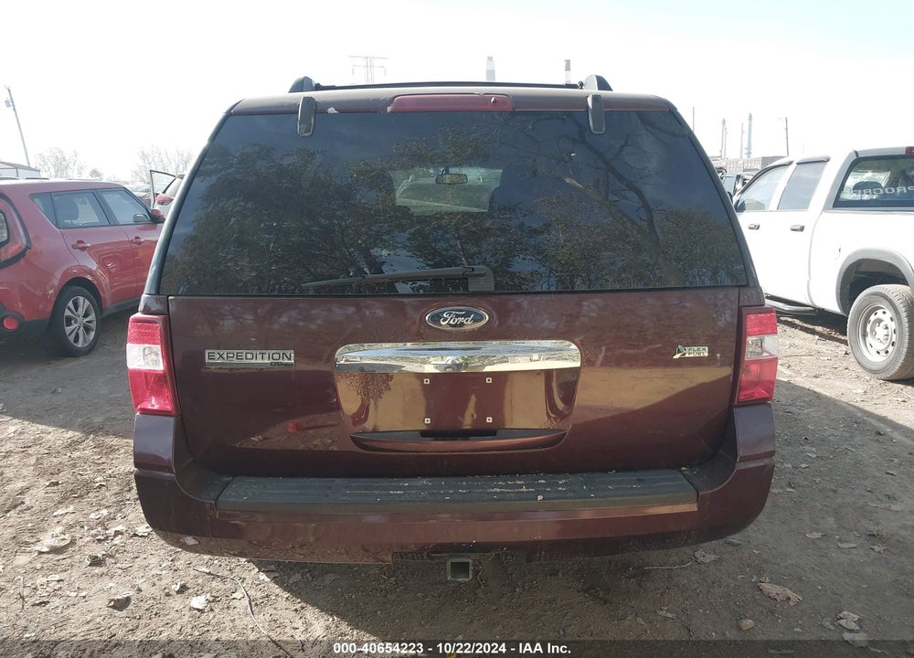 2010 FORD EXPEDITION XLT VIN: 1FMJU1G54AEA15973