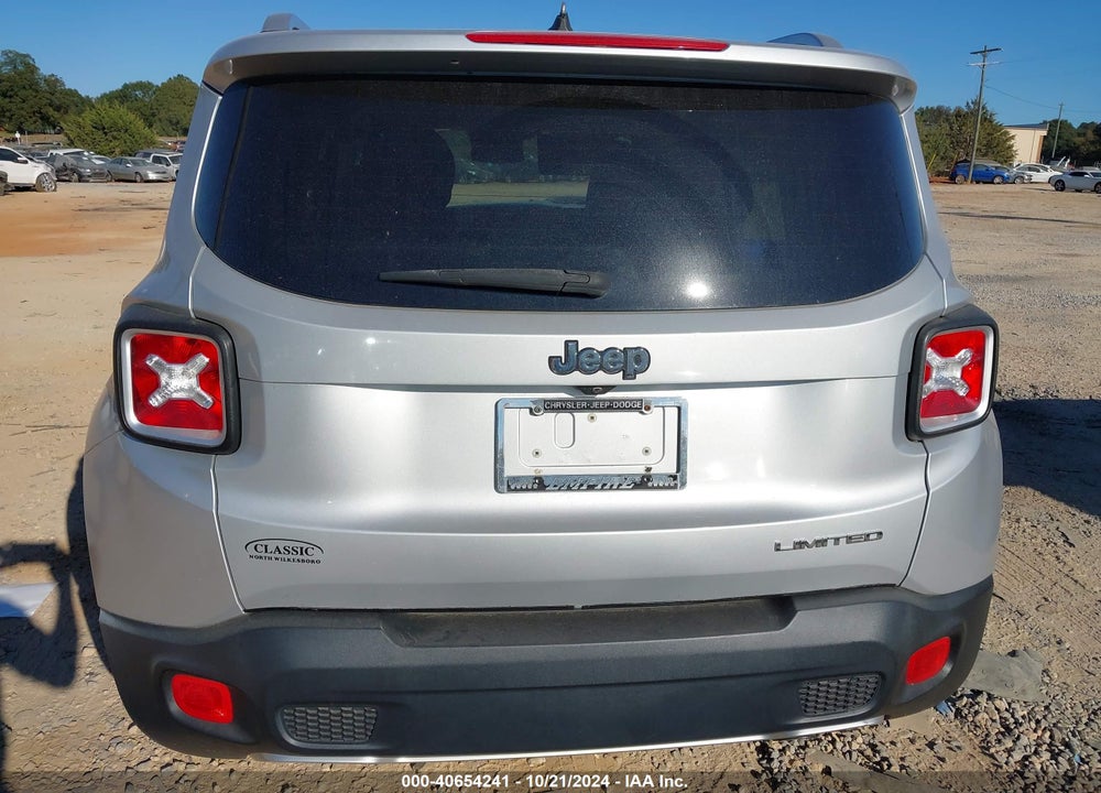 2016 JEEP RENEGADE LIMITED VIN: ZACCJADT8GPC52152