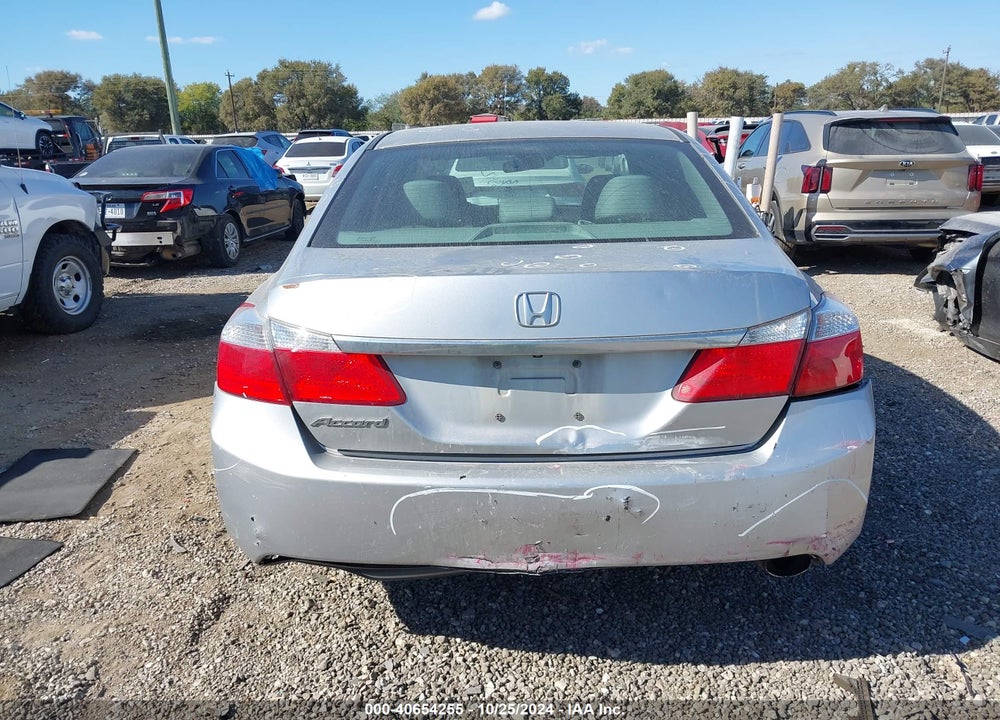 2015 HONDA ACCORD LX VIN: 1HGCR2F38FA072892
