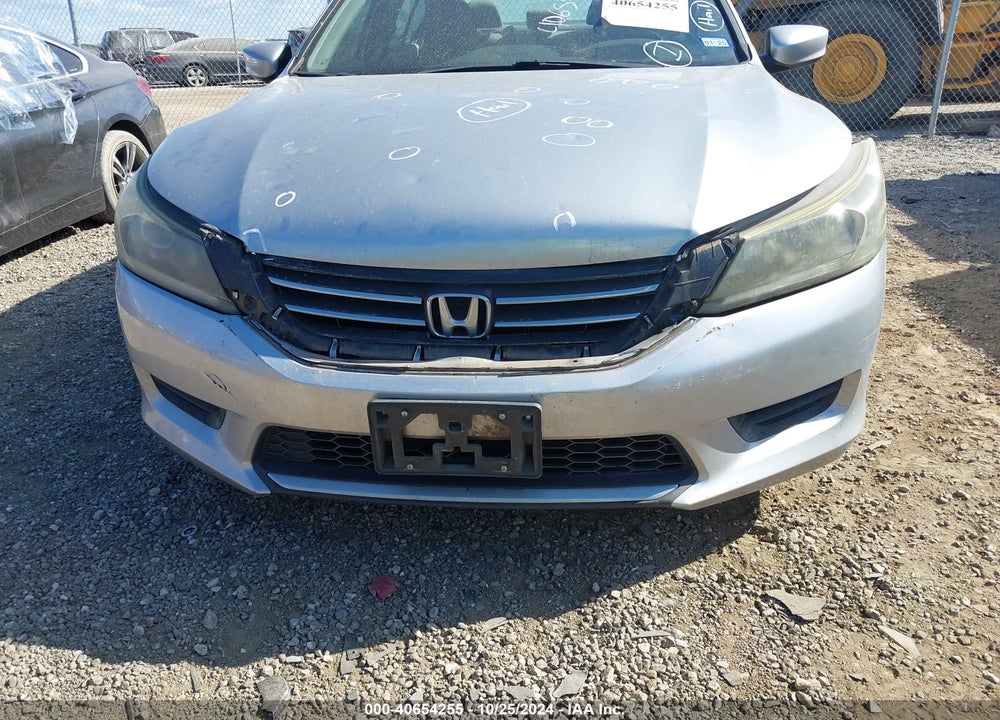 2015 HONDA ACCORD LX VIN: 1HGCR2F38FA072892