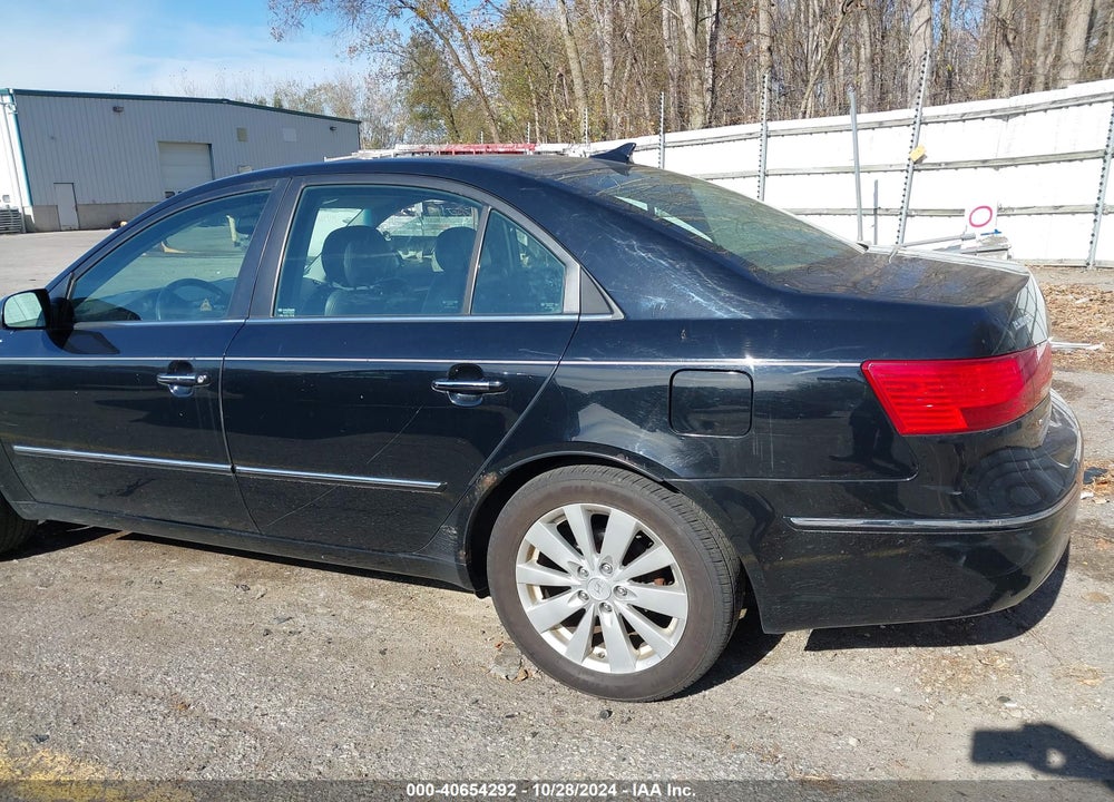 2009 HYUNDAI SONATA LIMITED VIN: 5NPEU46C29H404582