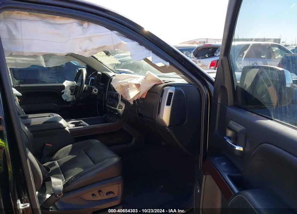 2018 GMC SIERRA 1500 SLT VIN: 3GTP1NEC0JG638290