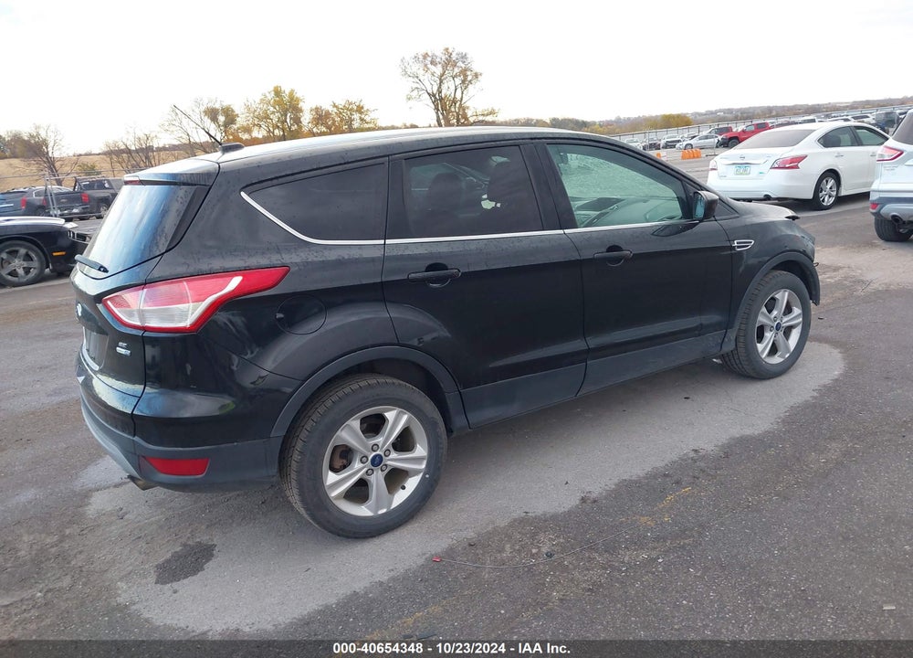 2015 FORD ESCAPE SE VIN: 1FMCU9GX0FUA92104