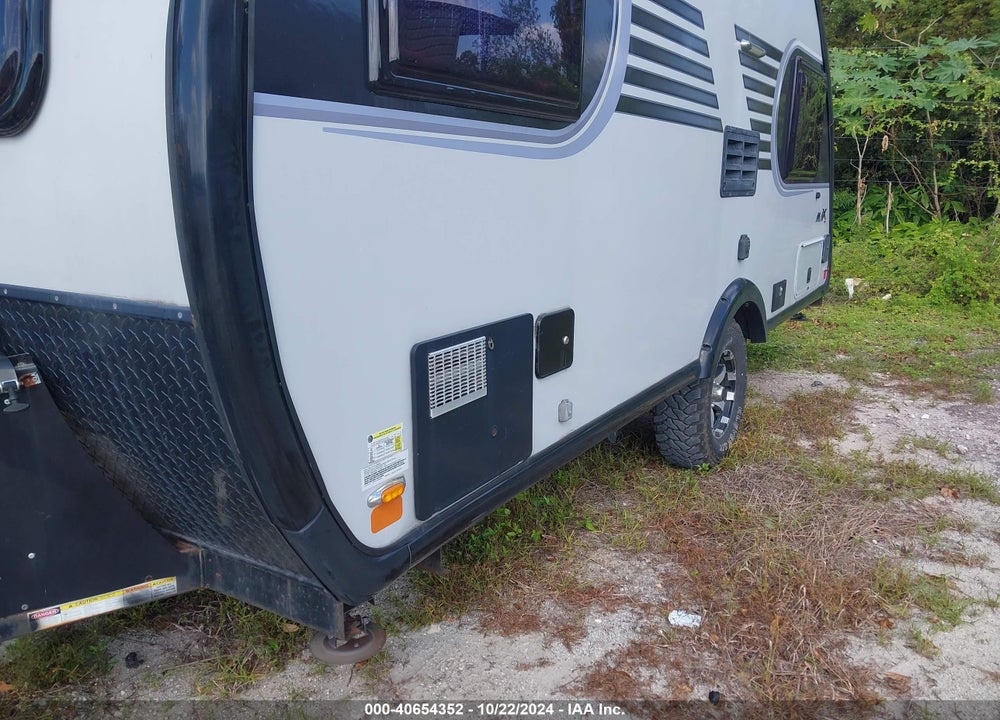 2018 LIBERTY OUTDOORS LITTLE GUY MIN MAX VIN: 1L9TT2111JS566384