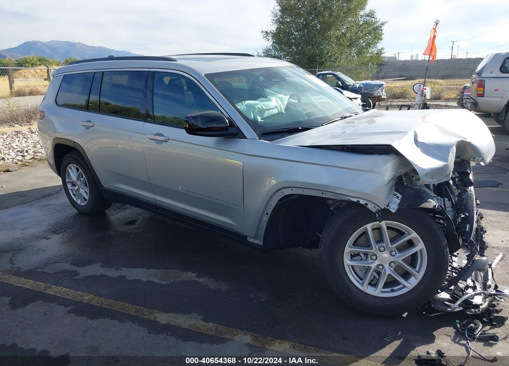 2024 JEEP GRAND CHEROKEE L LAREDO X 4X4 VIN: 1C4RJKAG8R8592452