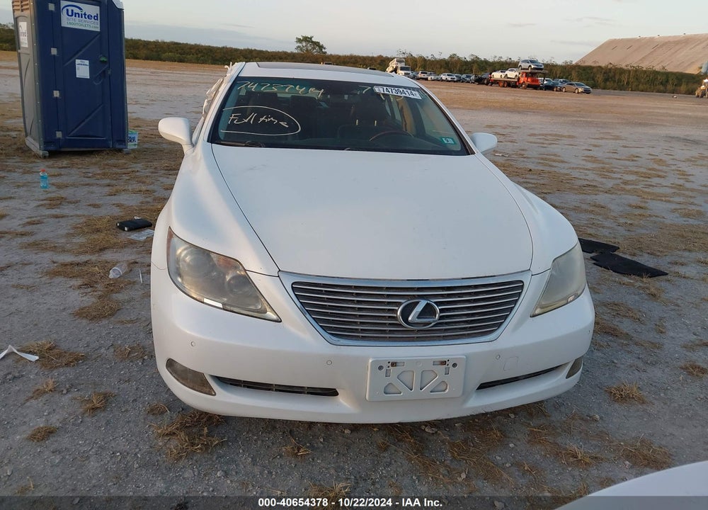 2008 LEXUS LS 460 VIN: JTHBL46F485053073