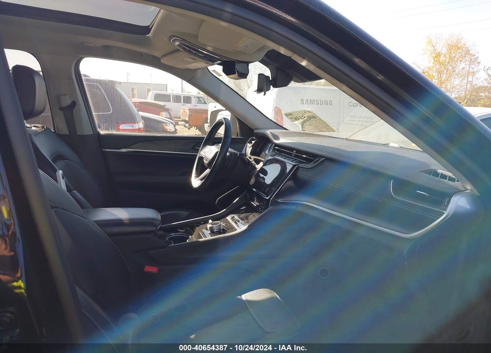 2021 JEEP GRAND CHEROKEE L LIMITED 4X4 VIN: 1C4RJKBG6M8125344