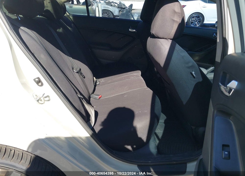 2015 KIA FORTE LX VIN: KNAFK4A64F5342588