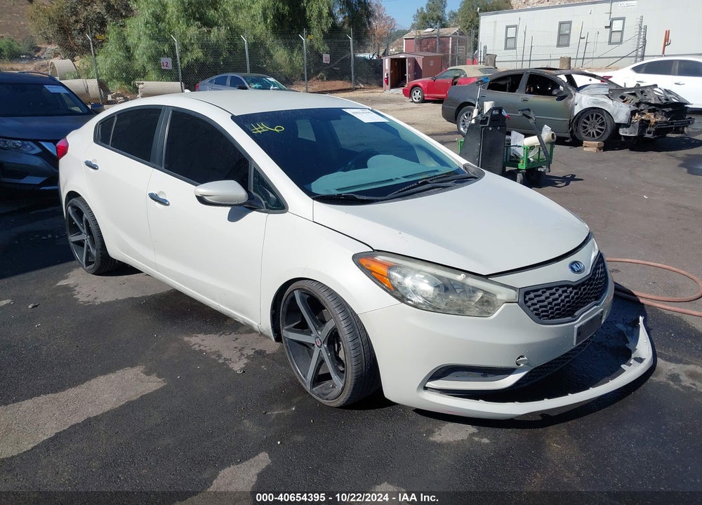 2015 KIA FORTE LX VIN: KNAFK4A64F5342588