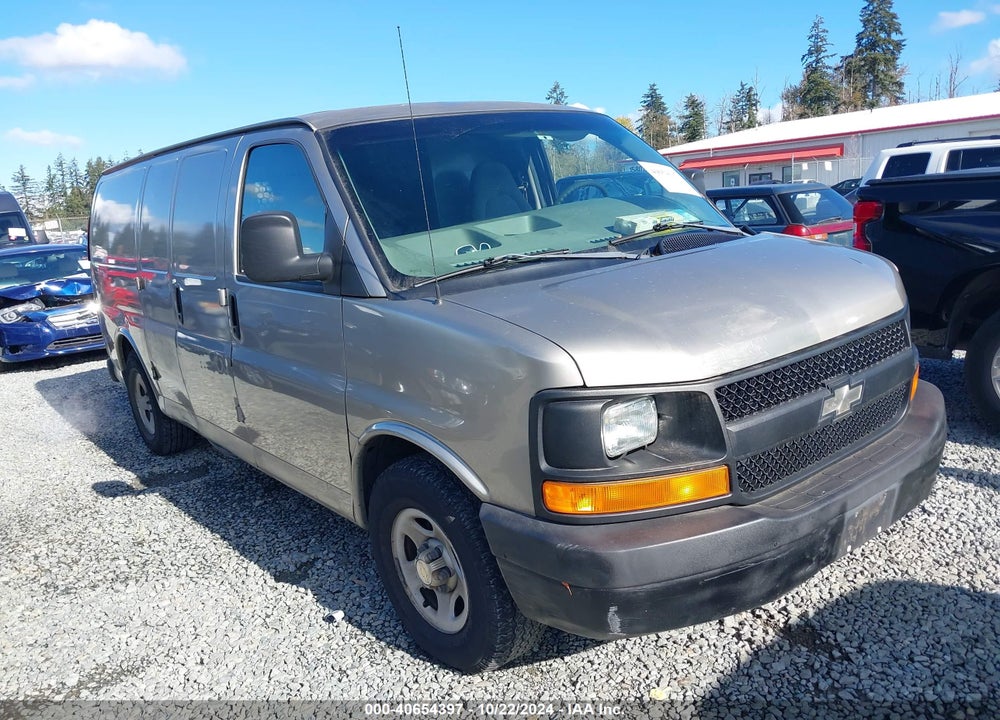 2003 CHEVROLET EXPRESS VIN: 1GCEG15X331116370