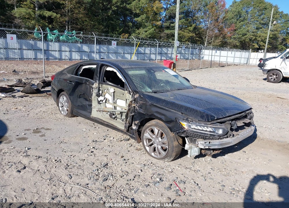 2018 HONDA ACCORD LX VIN: 1HGCV1F10JA120088