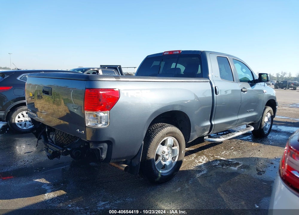 2010 TOYOTA TUNDRA GRADE 5.7L V8 VIN: 5TFUY5F1XAX099572