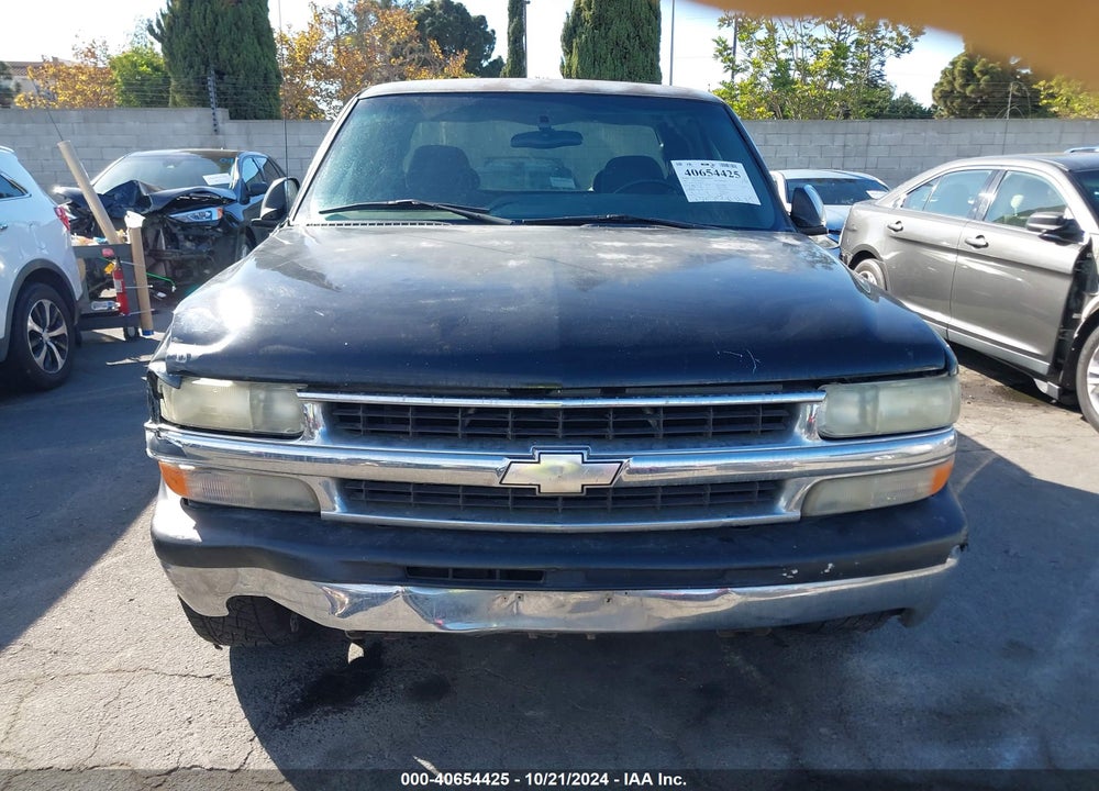 2002 CHEVROLET SILVERADO 1500 LS VIN: 2GCEC19T321262814