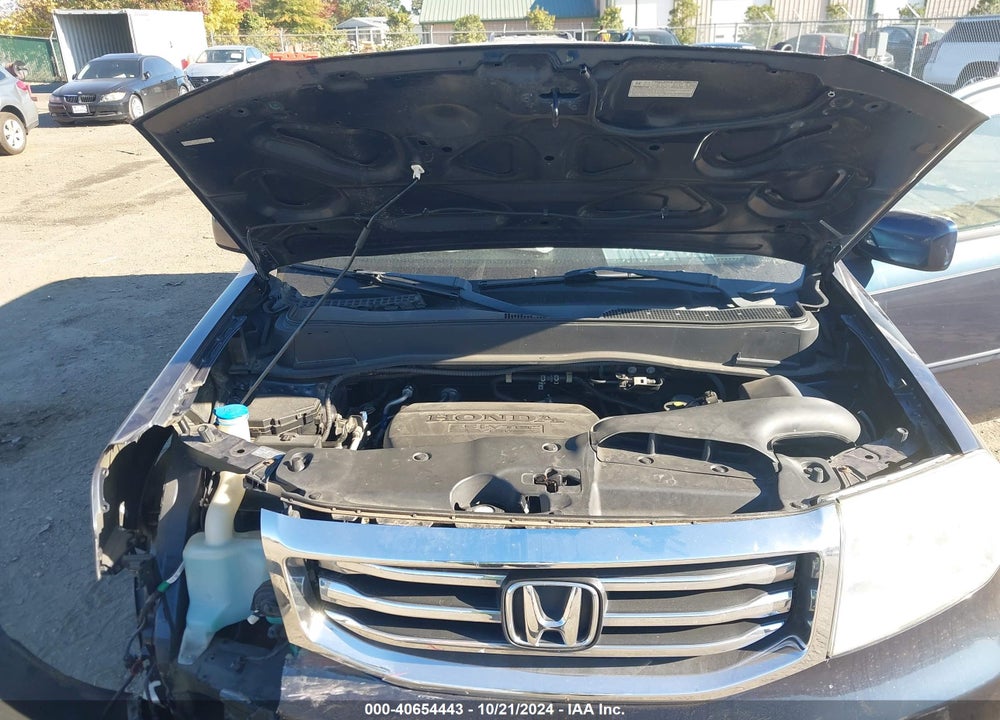 2012 HONDA PILOT EX VIN: 5FNYF4H41CB003303