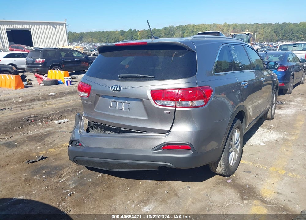 2017 KIA SORENTO 2.4L LX VIN: 5XYPG4A36HG209713