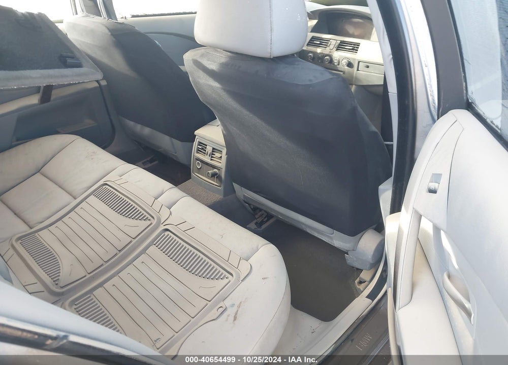 2006 BMW 530XIT VIN: WBANN735X6CN02039