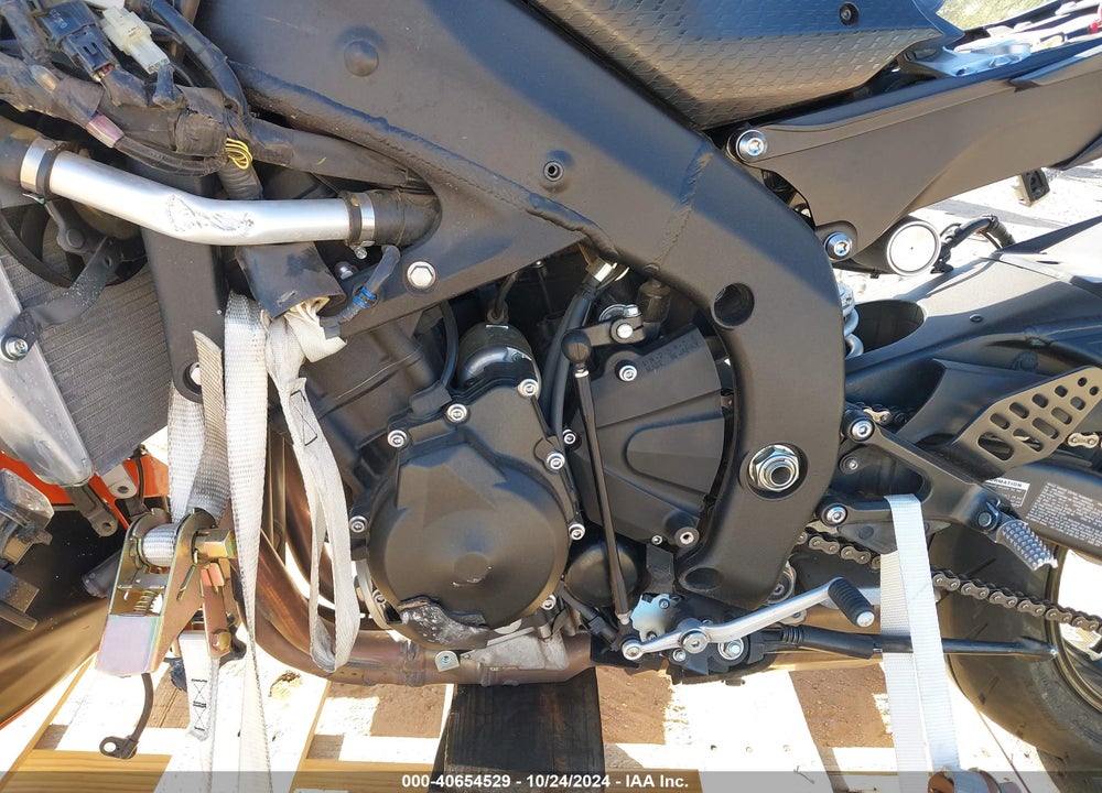 2020 YAMAHA YZFR6 VIN: JYARJ28EXLA007399