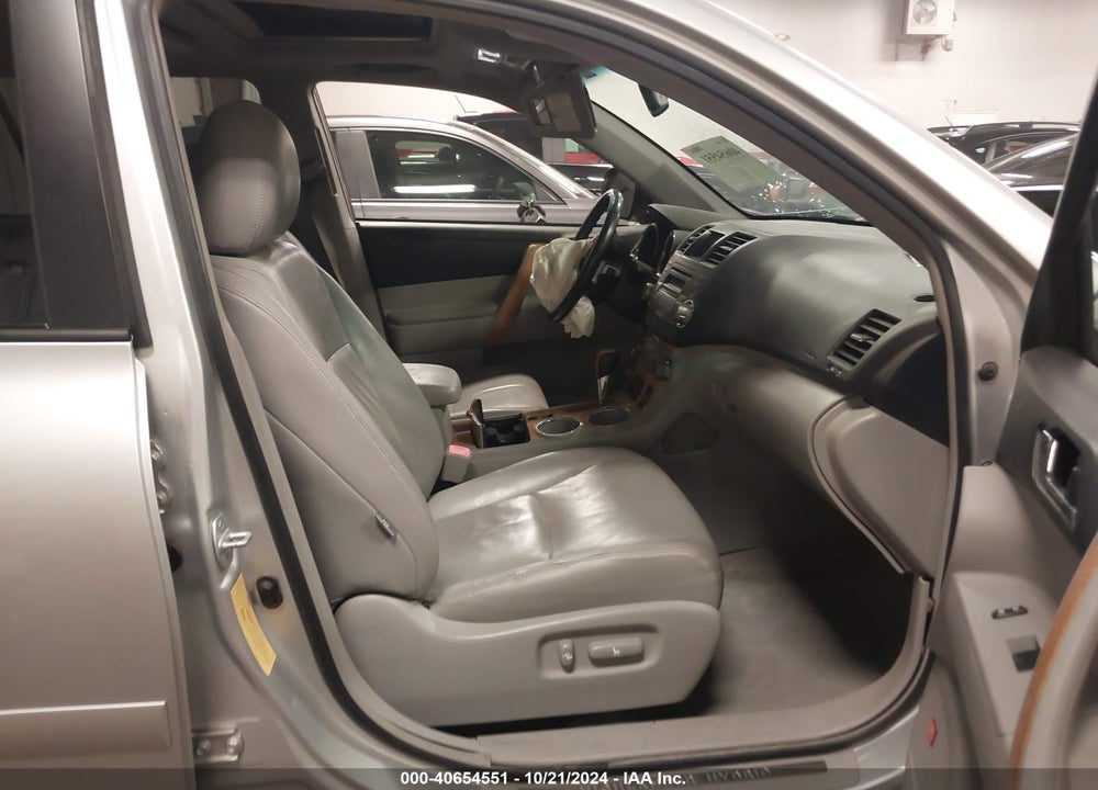 2008 TOYOTA HIGHLANDER HYBRID LIMITED VIN: JTEEW44A482003588