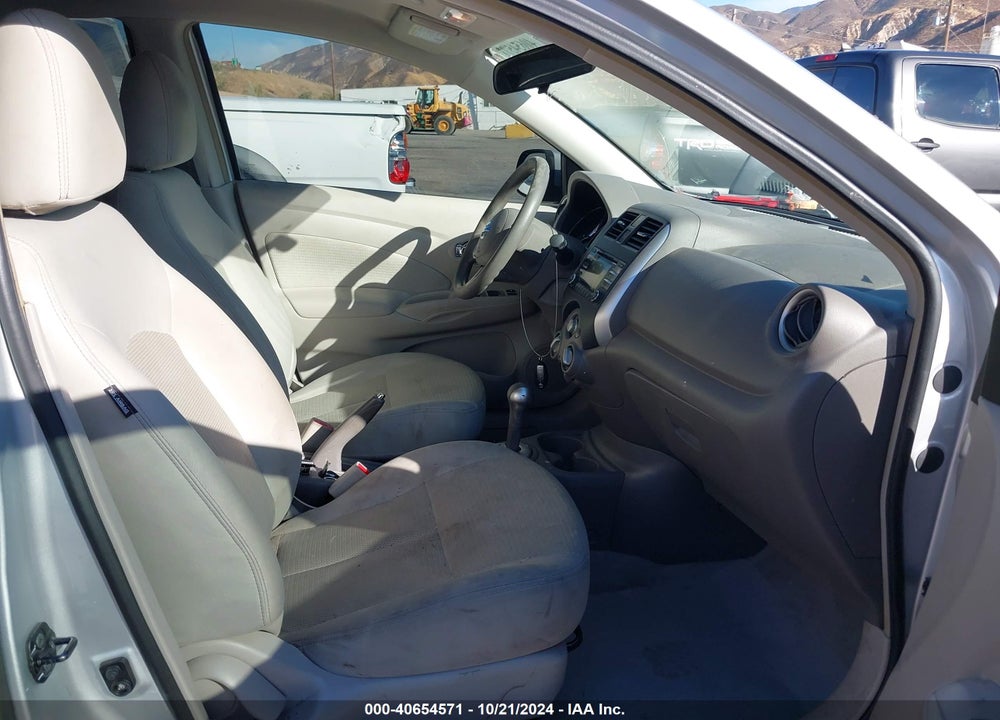 2014 NISSAN VERSA 1.6 SL VIN: 3N1CN7AP7EL805896