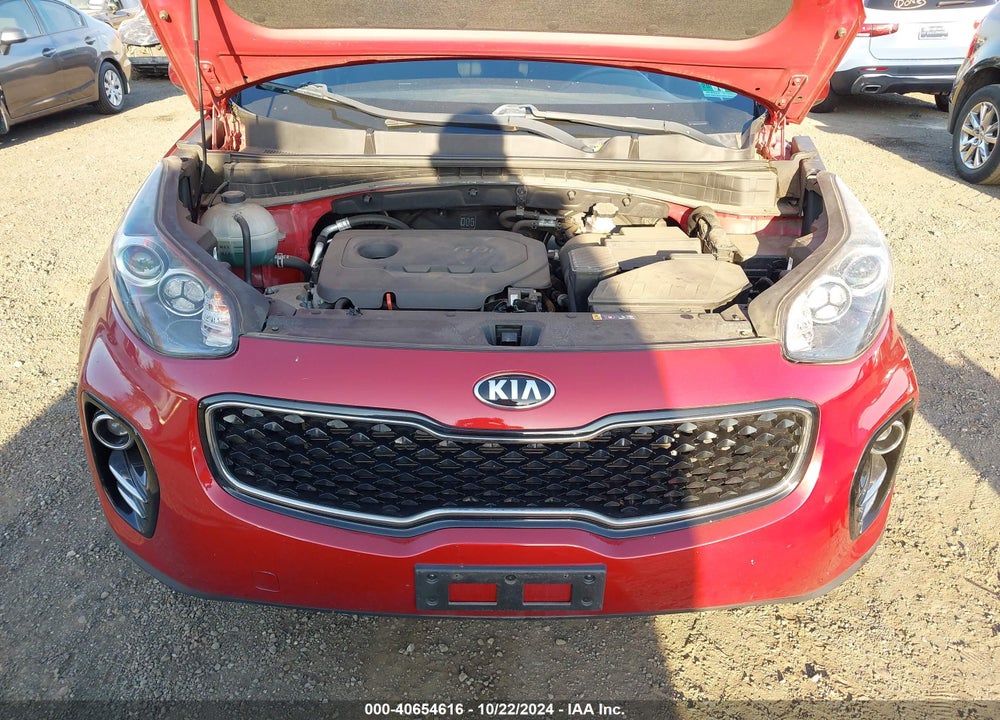 2018 KIA SPORTAGE LX VIN: KNDPMCAC2J7374311