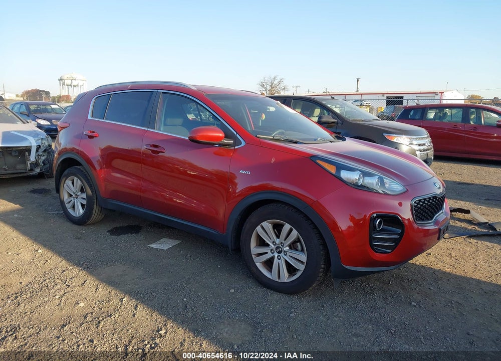 2018 KIA SPORTAGE LX VIN: KNDPMCAC2J7374311