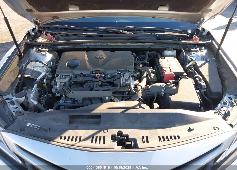 2018 TOYOTA CAMRY SE VIN: 4T1B11HK7JU094577