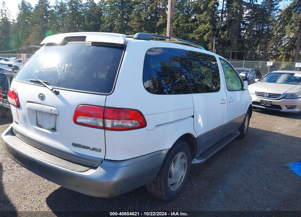 2002 TOYOTA SIENNA VIN: 4T3ZF13C42U432817