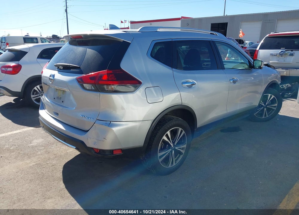 2019 NISSAN ROGUE SV VIN: JN8AT2MV8KW394722
