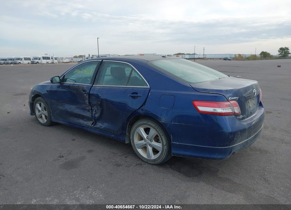 2011 TOYOTA CAMRY SE VIN: 4T1BF3EK8BU602994