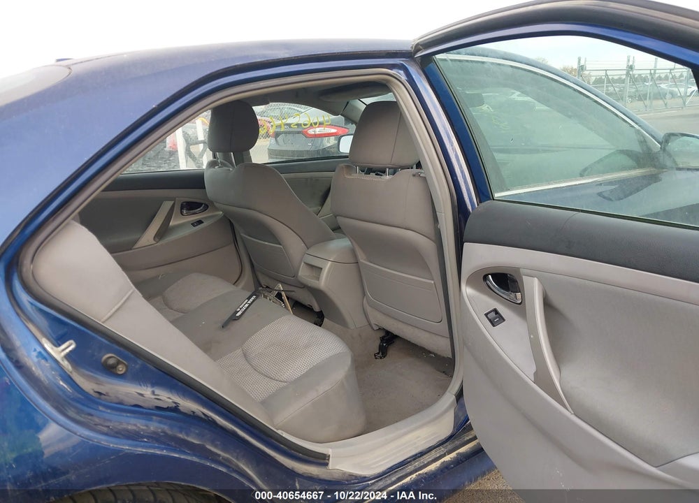 2011 TOYOTA CAMRY SE VIN: 4T1BF3EK8BU602994