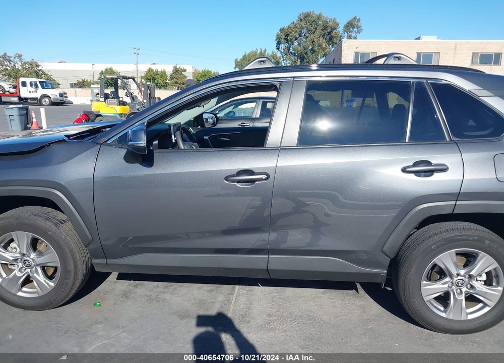 2024 TOYOTA RAV4 XLE VIN: 2T3P1RFV7RW416123
