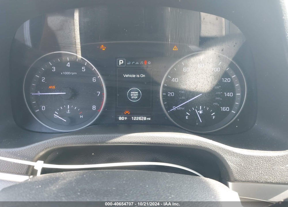 2017 HYUNDAI ELANTRA LIMITED VIN: 5NPD84LF2HH082507