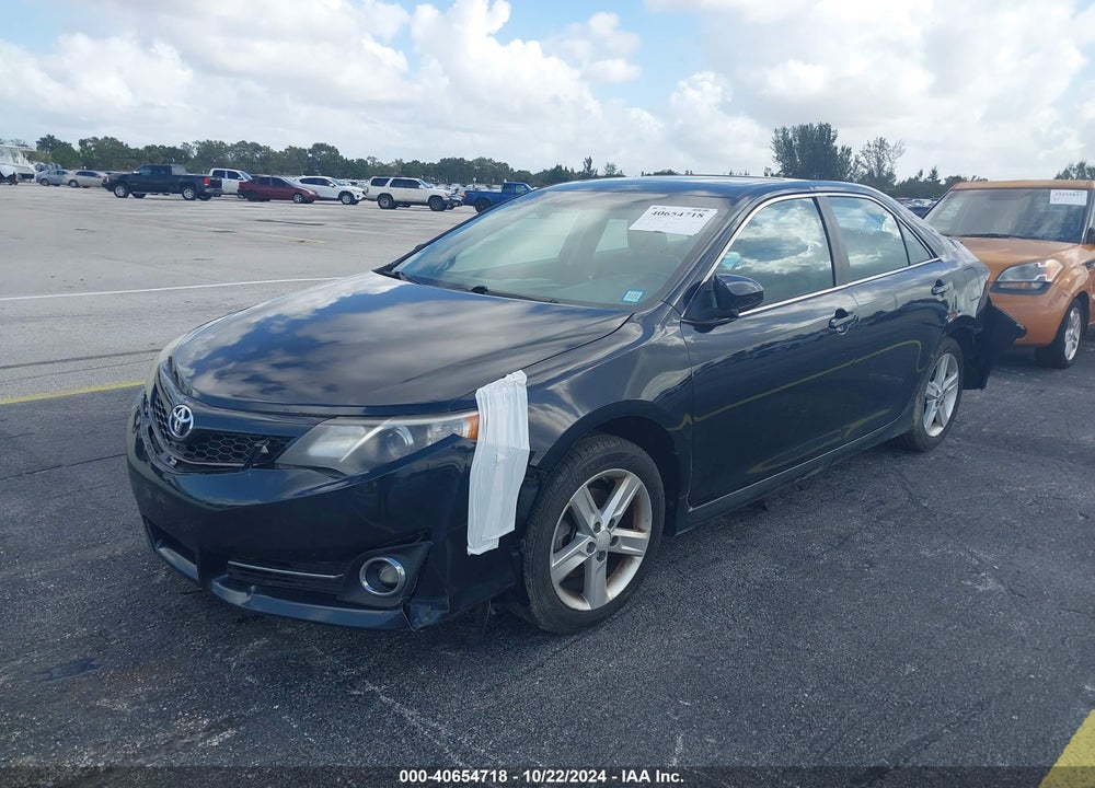 2013 TOYOTA CAMRY SE VIN: 4T1BF1FK5DU722855
