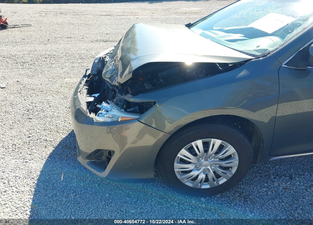 2013 TOYOTA CAMRY LE VIN: 4T1BF1FK8DU670685