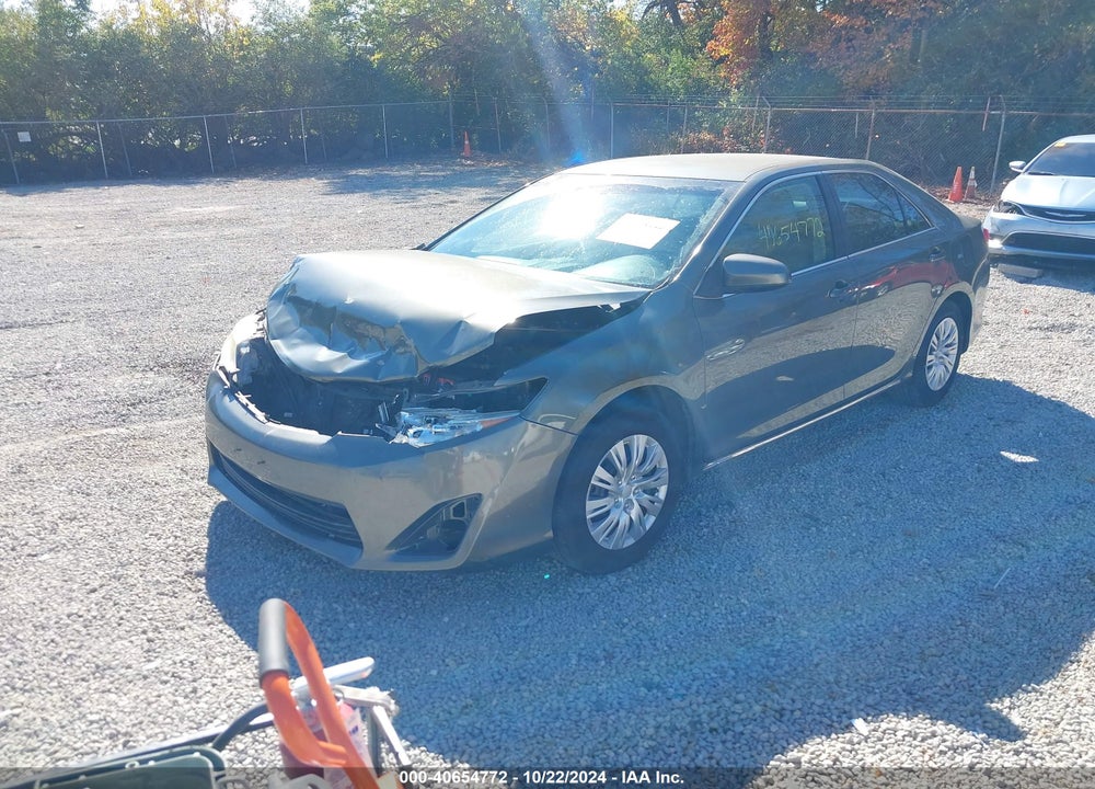 2013 TOYOTA CAMRY LE VIN: 4T1BF1FK8DU670685