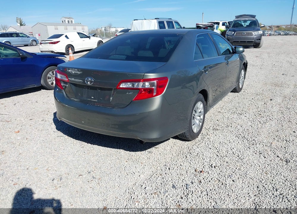 2013 TOYOTA CAMRY LE VIN: 4T1BF1FK8DU670685