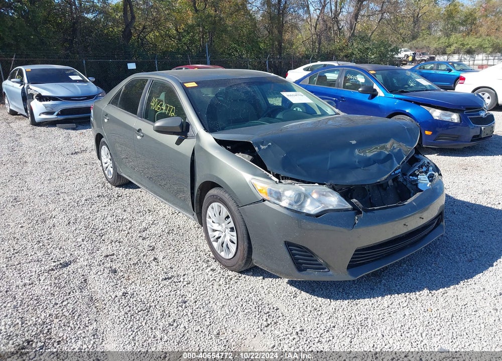 2013 TOYOTA CAMRY LE VIN: 4T1BF1FK8DU670685