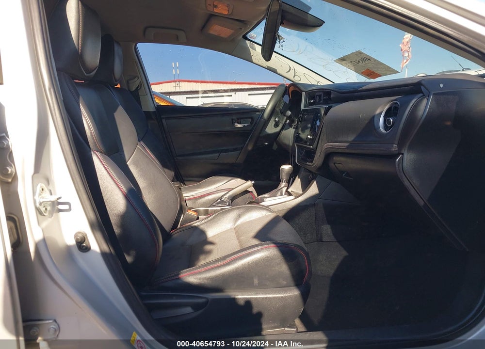 2017 TOYOTA COROLLA SE SPECIAL EDITION VIN: 5YFBURHE2HP632596
