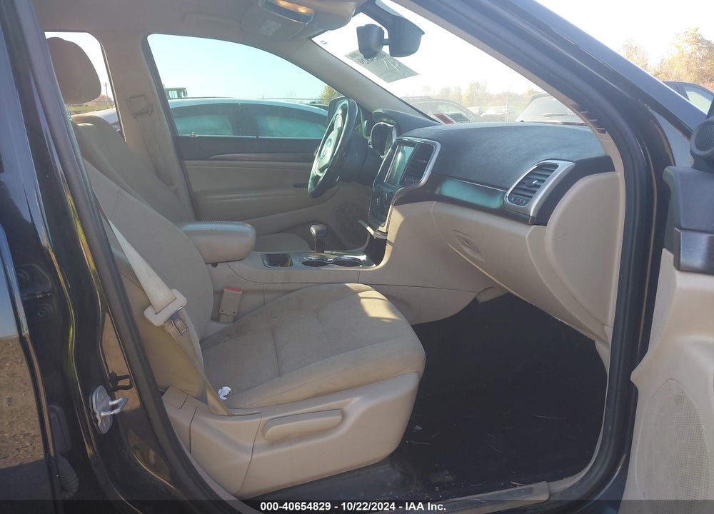 2014 JEEP GRAND CHEROKEE LAREDO VIN: 1C4RJFAG6EC104811