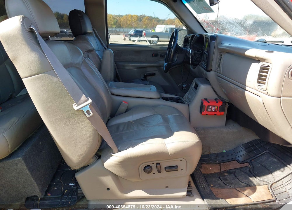 2001 CHEVROLET SILVERADO 1500 LT VIN: 1GCEK19T61E262256