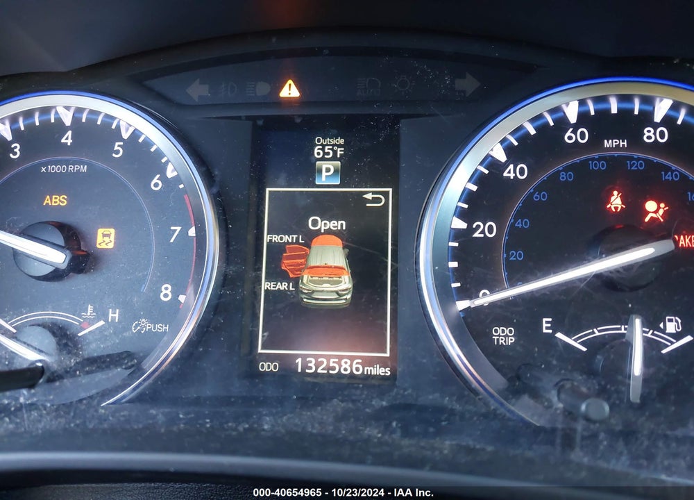 2015 TOYOTA HIGHLANDER XLE V6 VIN: 5TDJKRFH4FS224118