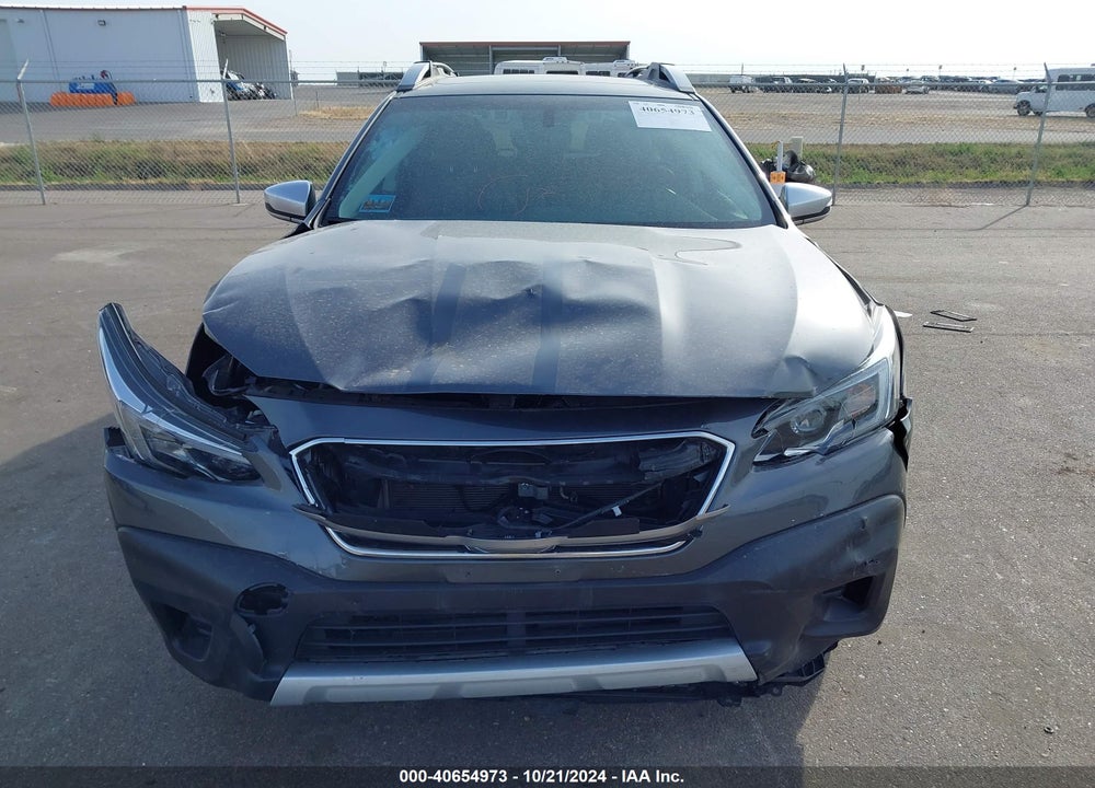 2020 SUBARU OUTBACK TOURING XT VIN: 4S4BTGPDXL3258428